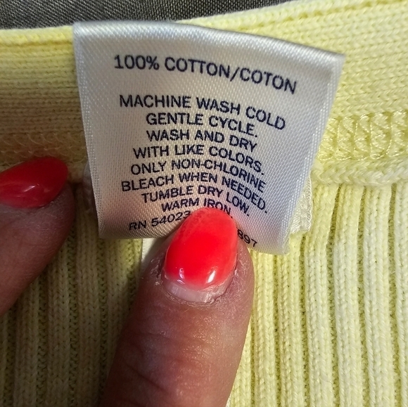 Old Navy Perfect Fit Sweater Sz L - Picture 6 of 6